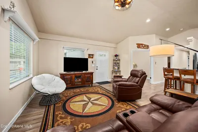 Property 26-8256 - Photo 6