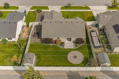 Property 26-9090 - Photo 52