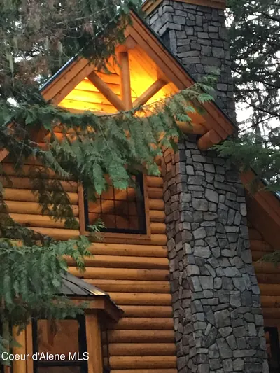 Property 26-8276 - Photo 2