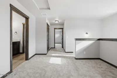 Property 26-9250 - Photo 37