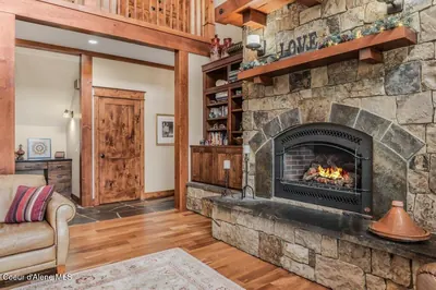 Property 26-4207 - Photo 9