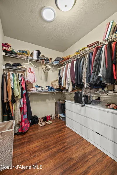 Property 26-10054 - Photo 34