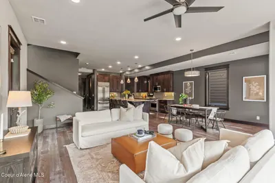 Property 26-9634 - Photo 5