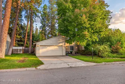 Property 26-9573 - Photo 2