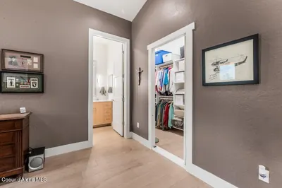 Property 26-8289 - Photo 24
