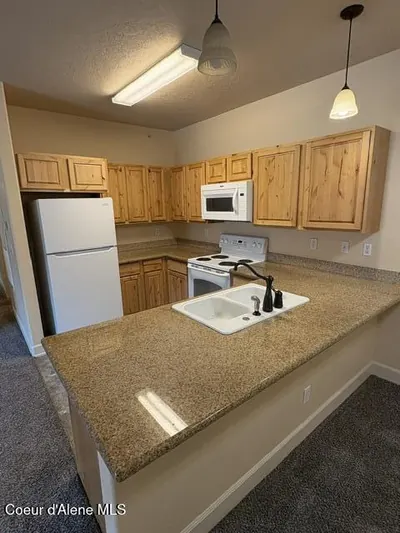 Property 26-7752 - Photo 5