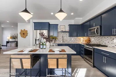 Property 26-10390 - Photo 9