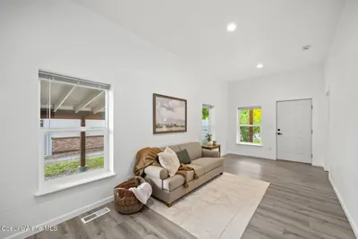 Property 26-9234 - Photo 5