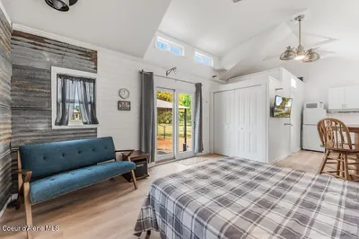 Property 26-8289 - Photo 43