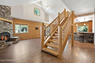 Property 26-8128 - Photo 4