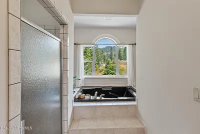 Property 26-8644 - Photo 24