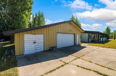 Property 26-10399 - Photo 13