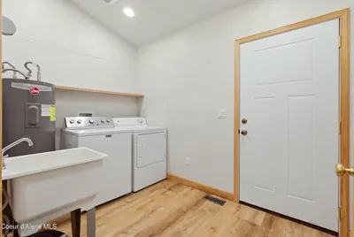 Property 26-10606 - Photo 25