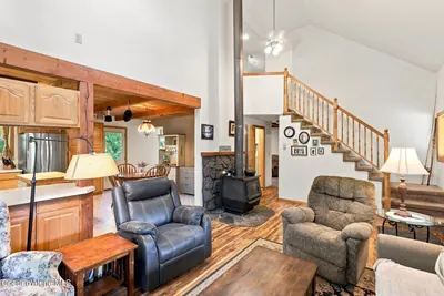 Property 26-9356 - Photo 5