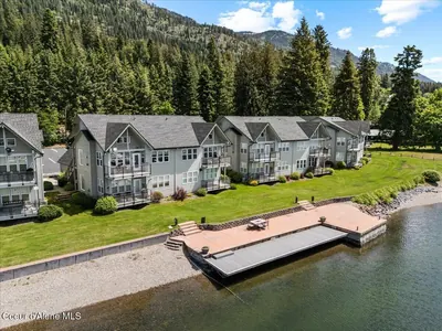Property 26-6042 - Photo 2