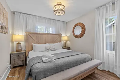 Property 26-10069 - Photo 12