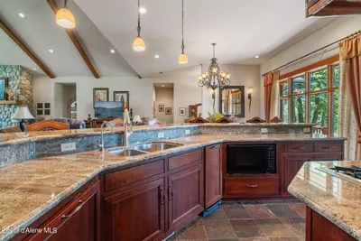 Property 24-5735 - Photo 14