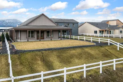 Property 26-8023 - Photo 35