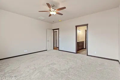 Property 26-9850 - Photo 10