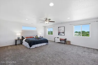 Property 26-10642 - Photo 23