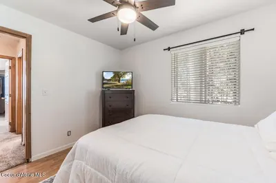 Property 26-10057 - Photo 17