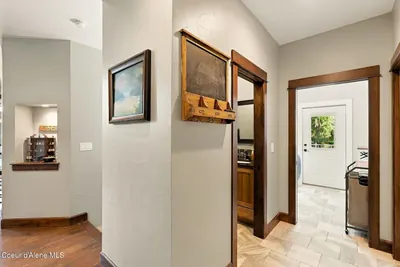 Property 26-10573 - Photo 28