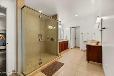 Property 26-8466 - Photo 38