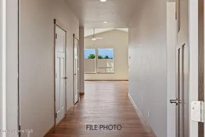 Property 26-9853 - Photo 2