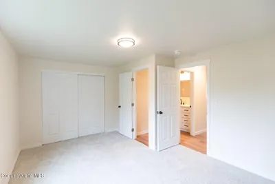 Property 26-8472 - Photo 5