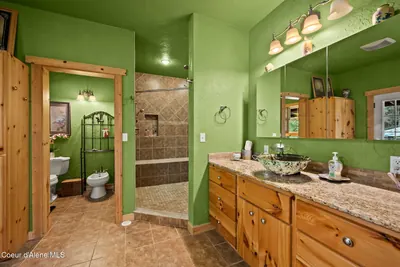 Property 26-8247 - Photo 40