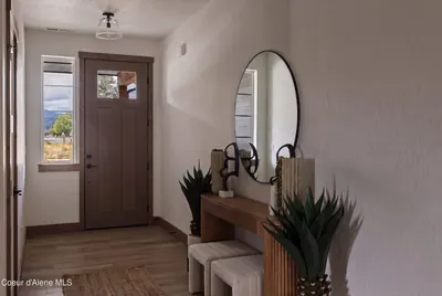 Property 26-10610 - Photo 3