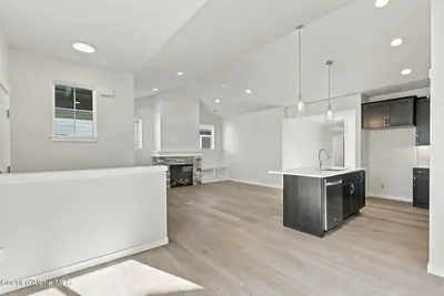 Property 26-10339 - Photo 11