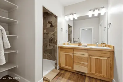 Property 26-7606 - Photo 26
