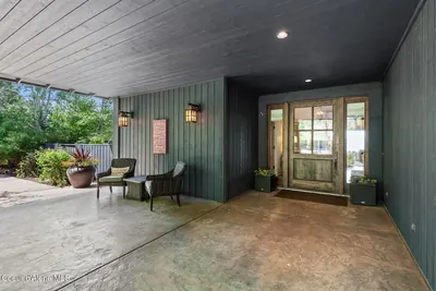 Property 26-2191 - Photo 2