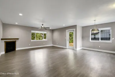 Property 26-8411 - Photo 27