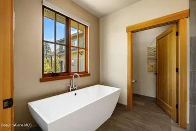 Property 26-8945 - Photo 37