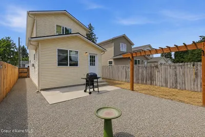 Property 26-7442 - Photo 2