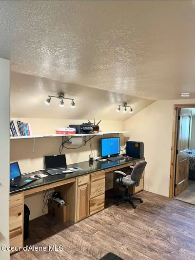 Property 26-10434 - Photo 35