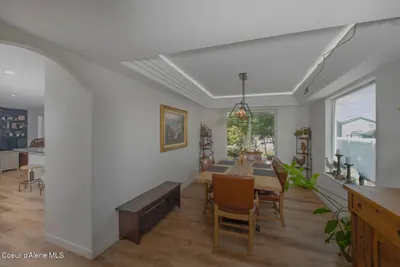Property 26-10215 - Photo 10