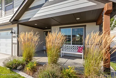 Property 26-8880 - Photo 2