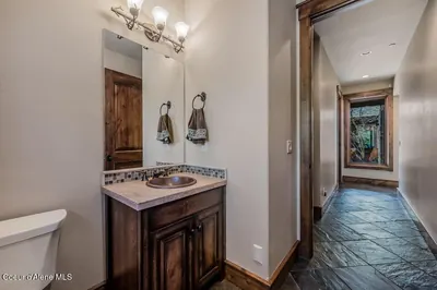 Property 26-8040 - Photo 35