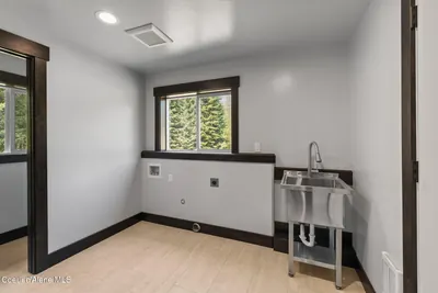 Property 26-8003 - Photo 17