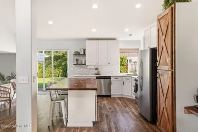 Property 26-8011 - Photo 5