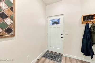 Property 26-10269 - Photo 5
