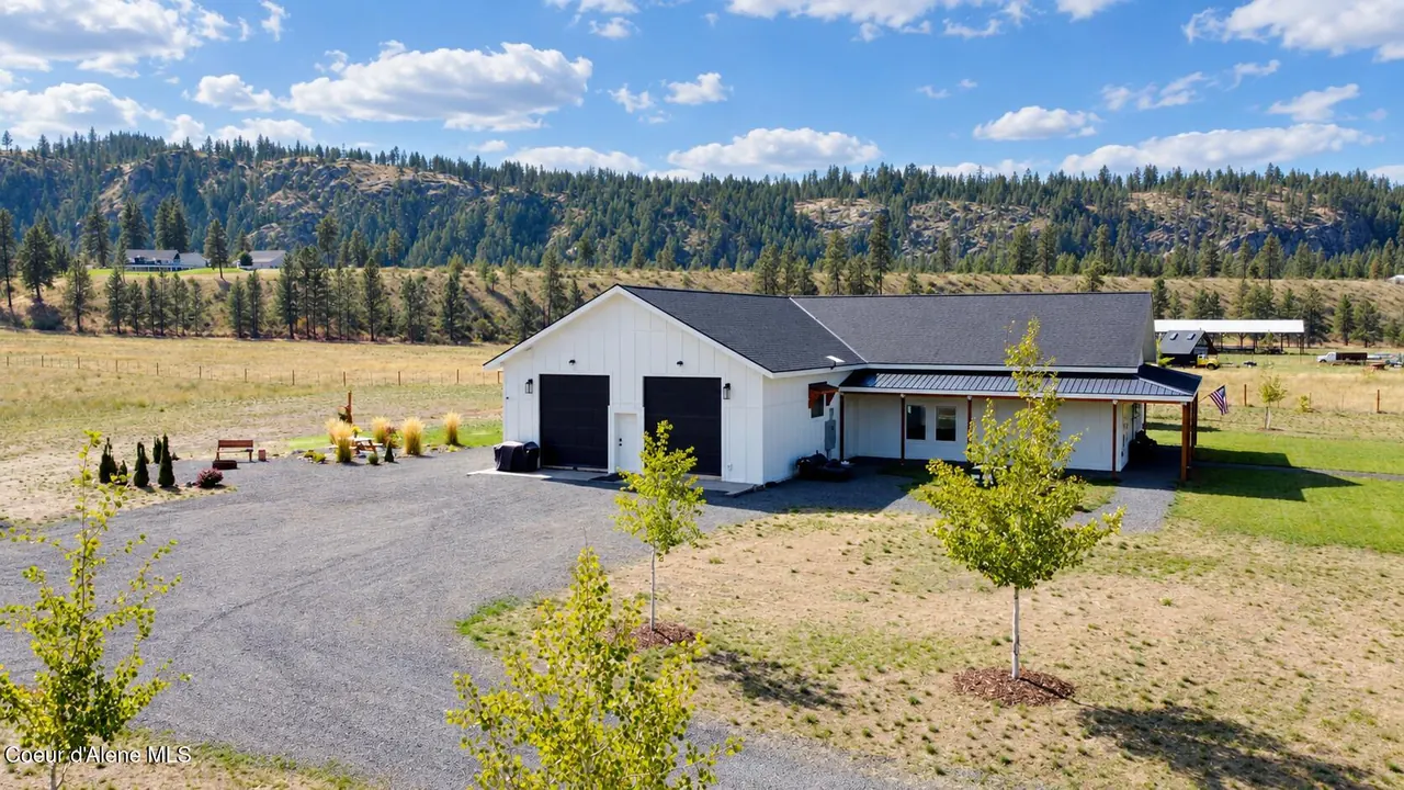 Property 26-8758 - Photo 1