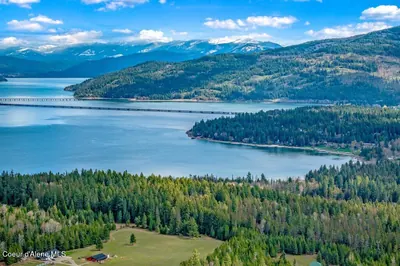 Property 26-9717 - Photo 1