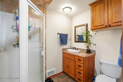 Property 26-10137 - Photo 12