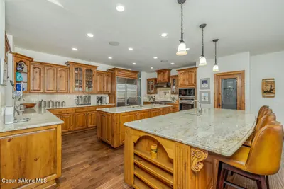 Property 26-10462 - Photo 12