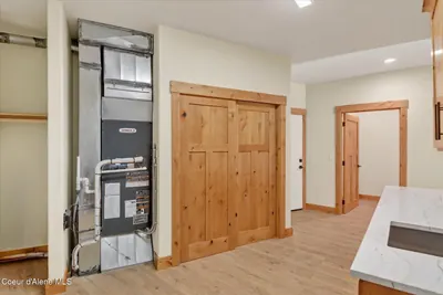 Property 26-10373 - Photo 20
