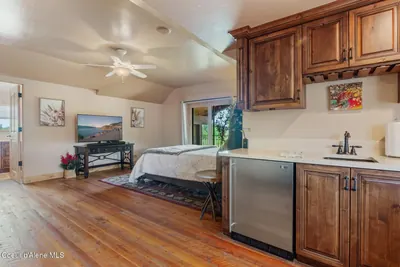 Property 26-1866 - Photo 34